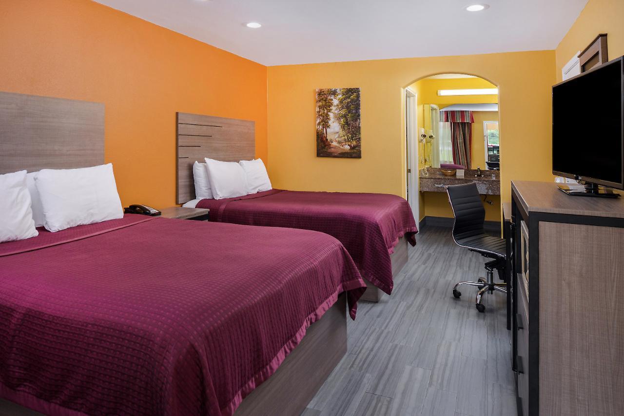 Americas Best Value Inn West Columbia מראה חיצוני תמונה