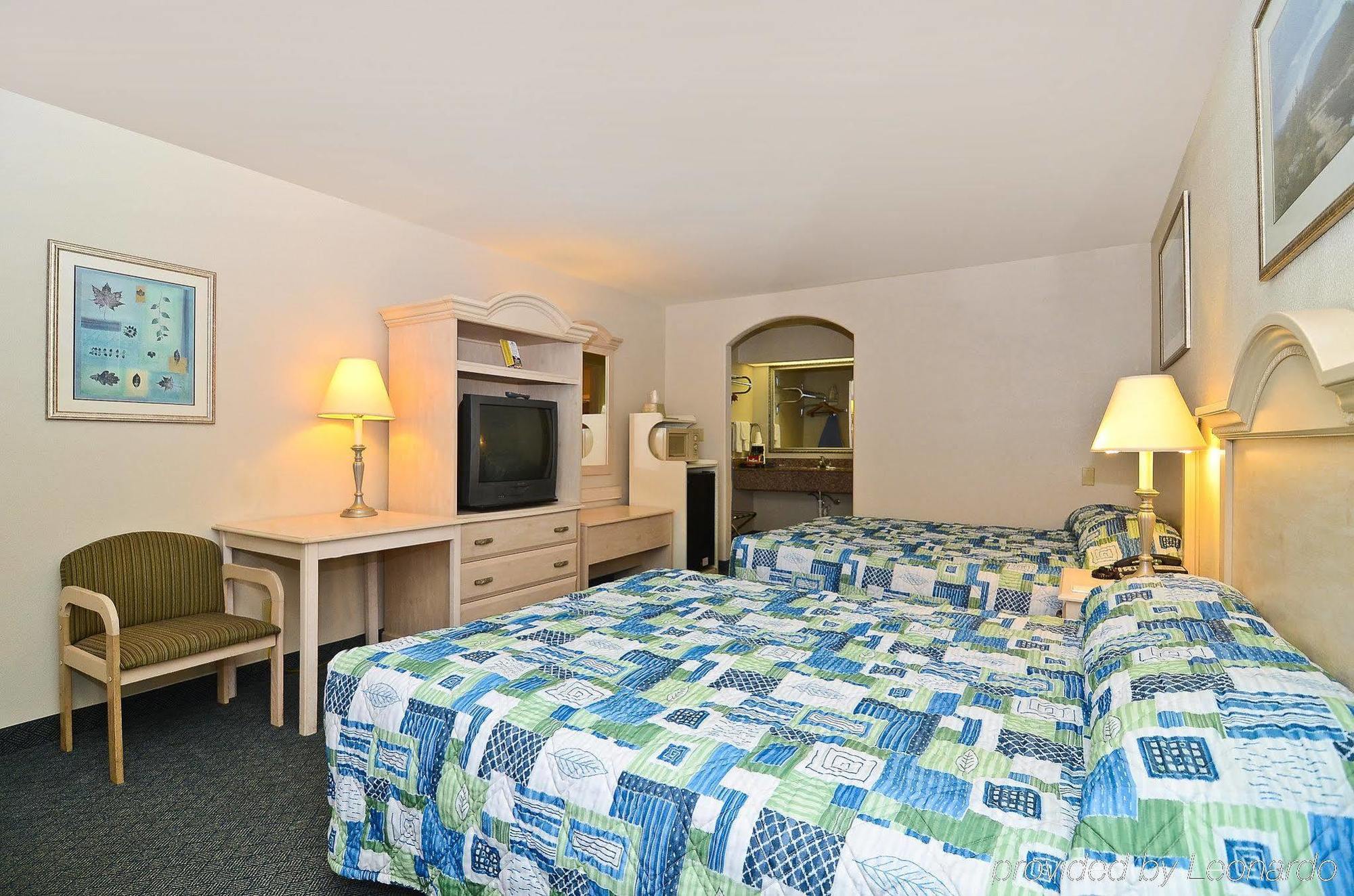 Americas Best Value Inn West Columbia חדר תמונה