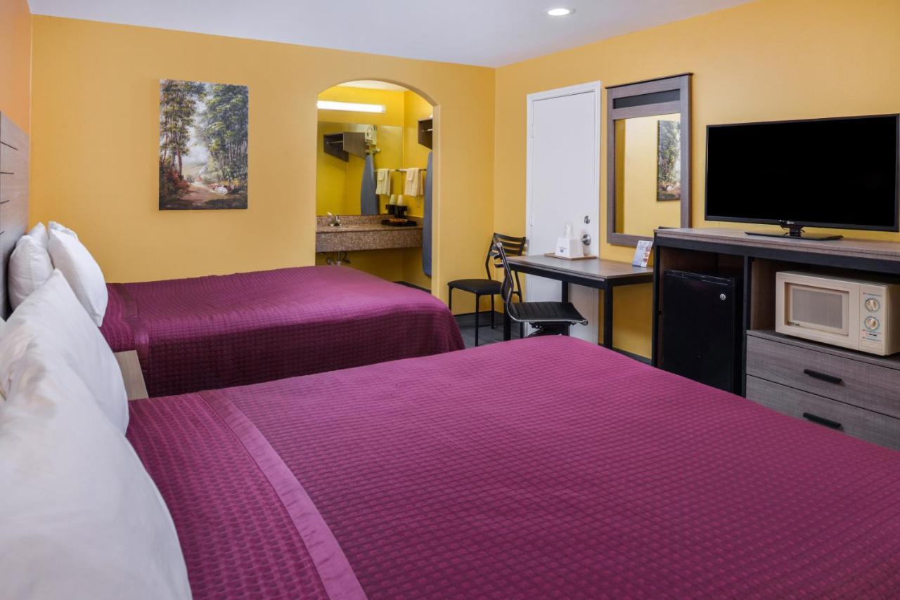 Americas Best Value Inn West Columbia מראה חיצוני תמונה