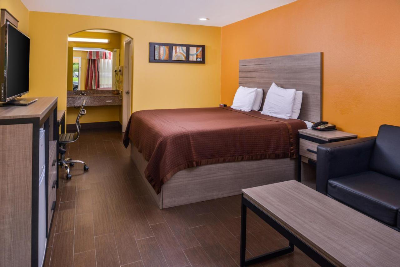 Americas Best Value Inn West Columbia מראה חיצוני תמונה